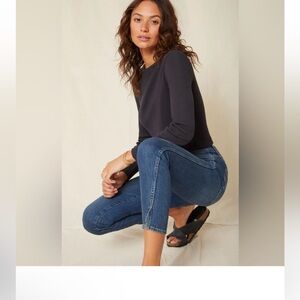 Amo Twist Dk Vintage Mid Rise Ankle‎ Jeans